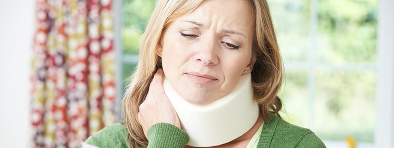 How Does a Chiropractor Treat Whiplash?