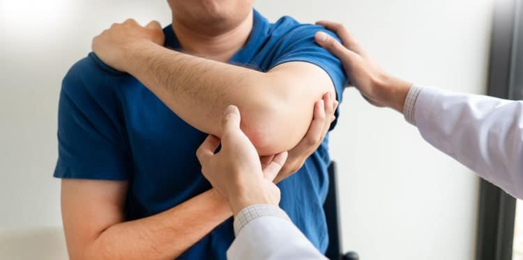 What Is Shoulder Impingement & How a Chiropractor Can Help