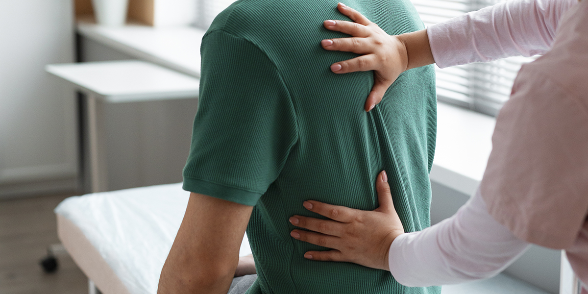 can a chiropractor fix a rib out of place