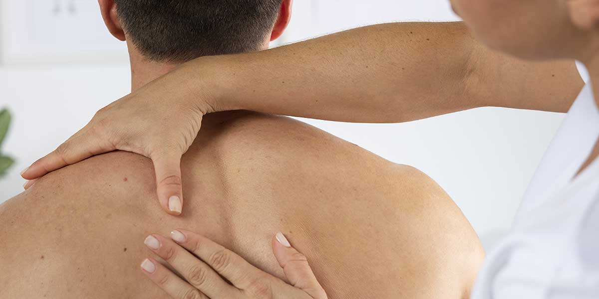 do chiropractors help with muscle knots